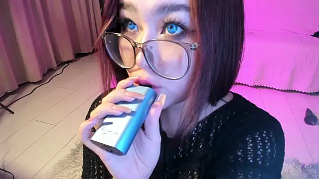 Yuriko May online show from 10, 1, 2025