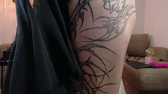 Yuriko May online show from 24, 3, 2026