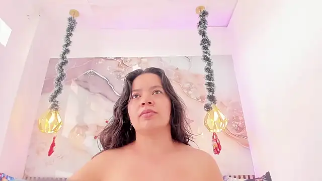 Snapshot of EvelynSweet1 chatting on 3, 12, 2025 EvelynSweet1 online show from 3, 12, 2025