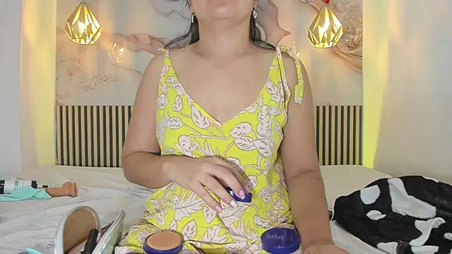 EvelynSweet1 online show from 27, 6, 2026