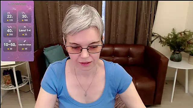 Cutie Erikaa1 online show from 17, 1, 2025