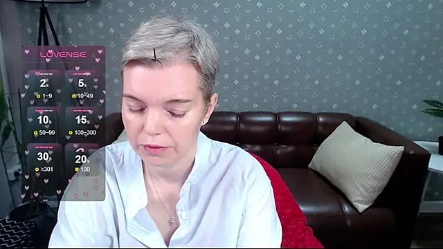 Cutie Erikaa1 online show from 16, 9, 2025