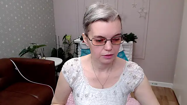 Cutie Erikaa1 online show from 15, 1, 2026