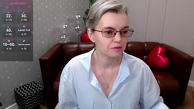 Snapshot of Cutie_Erikaa1 chatting on 7, 3, 2026 Cutie Erikaa1 online show from 7, 3, 2026