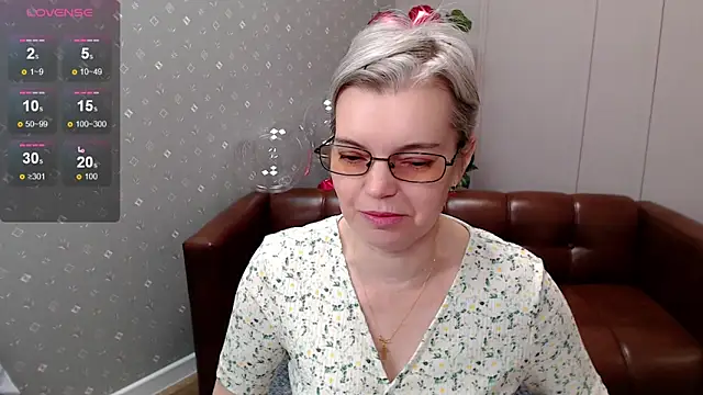 Snapshot of Cutie_Erikaa1 chatting on 13, 3, 2026 Cutie Erikaa1 online show from 13, 3, 2026