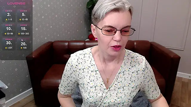 Snapshot of Cutie_Erikaa1 chatting on 4, 4, 2026 Cutie Erikaa1 online show from 4, 4, 2026