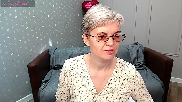 Snapshot of Cutie_Erikaa1 chatting on 17, 5, 2026 Cutie Erikaa1 online show from 17, 5, 2026