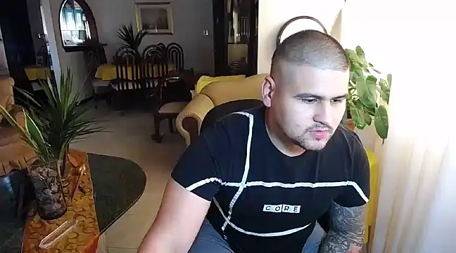 Snapshot of pitbullveryhot chatting on 11, 2, 2025 pitbullveryhot online show from 11, 2, 2025