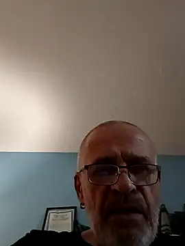 Snapshot of geilerschwanz64 chatting on 17, 1, 2025 geilerschwanz64 online show from 17, 1, 2025