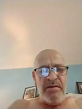 Snapshot of geilerschwanz64 chatting on 28, 4, 2026 geilerschwanz64 online show from 28, 4, 2026