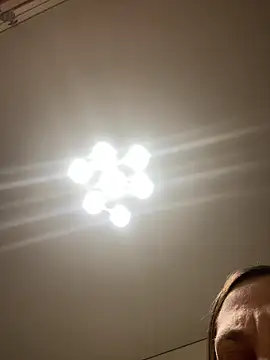 Janet Welder online show from 6, 3, 2026