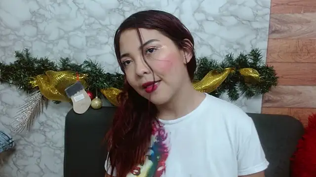 Snapshot of allysonn_fox chatting on 8, 1, 2025 allysonn fox online show from 8, 1, 2025