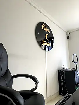 nico 18x online show from 19, 12, 2025