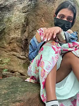 Snapshot of pimange34 chatting on 13, 9, 2025 pimange34 online show from 13, 9, 2025