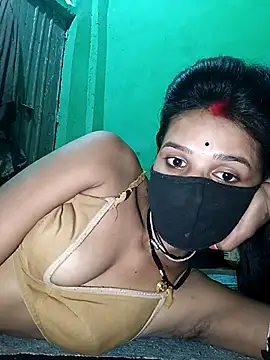 Hoty girl 143 online show from 31, 10, 2025