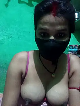 Snapshot of Hoty_girl_143 chatting on 25, 3, 2026 Hoty girl 143 online show from 25, 3, 2026