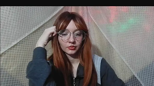 IsabellaBlacky online show from 1, 2, 2025