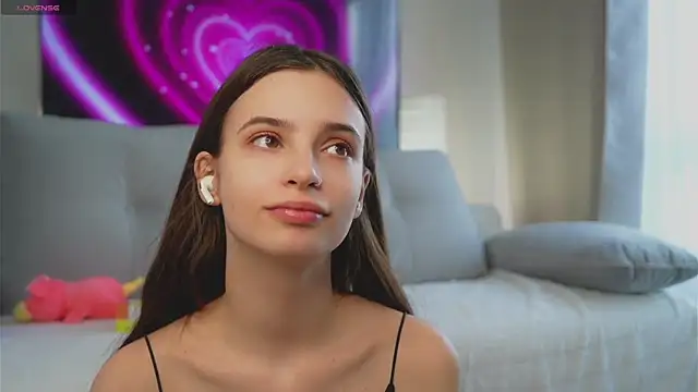 Snapshot of EvaLung777 chatting on 7, 3, 2025 EvaLung777 online show from 7, 3, 2025