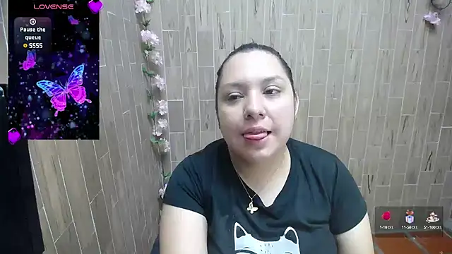 solyeria online show from 9, 3, 2025