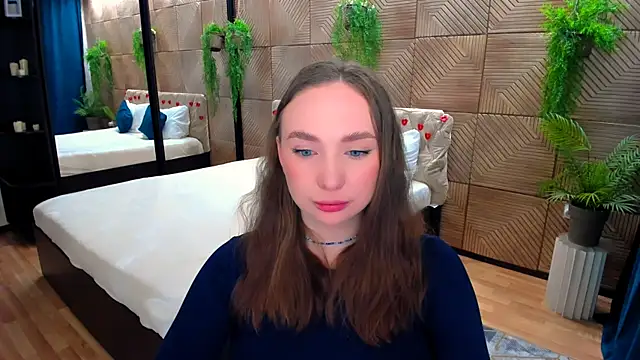 Snapshot of TrueReincarnation chatting on 5, 4, 2026 TrueReincarnation online show from 5, 4, 2026
