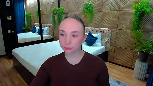 Snapshot of TrueReincarnation chatting on 14, 4, 2026 TrueReincarnation online show from 14, 4, 2026