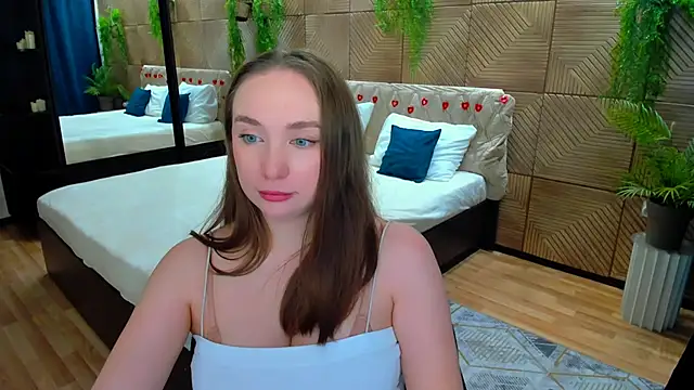 Snapshot of TrueReincarnation chatting on 15, 4, 2026 TrueReincarnation online show from 15, 4, 2026