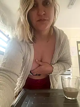 Bia sexynovaes online show from 8, 10, 2025