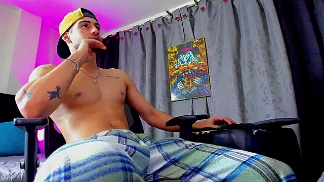 Giomar Reyes online show from 18, 2, 2026