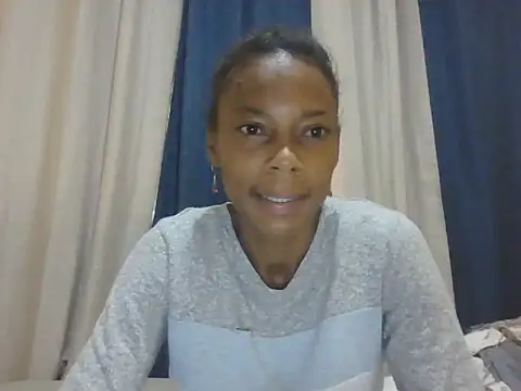 Snapshot of adele-33 chatting on 3, 2, 2026 adele-33 online show from 3, 2, 2026