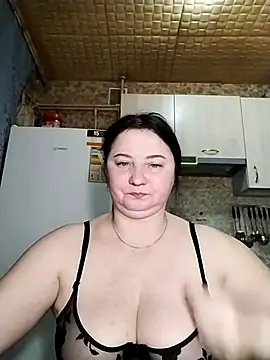 Snapshot of Holly-69 chatting on 22, 3, 2025 Holly-69 online show from 22, 3, 2025