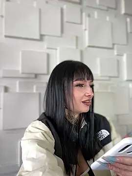 Annie LS online show from 8, 1, 2025
