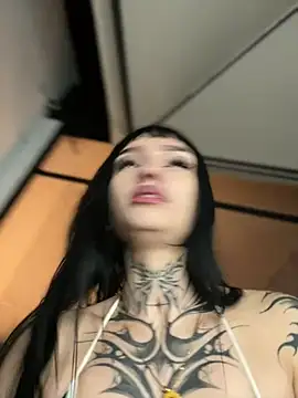 Annie LS online show from 16, 2, 2025