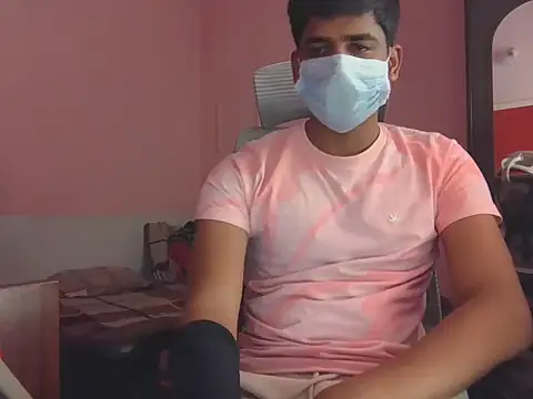 Snapshot of KissesBoyAD chatting on 8, 11, 2025 KissesBoyAD online show from 8, 11, 2025