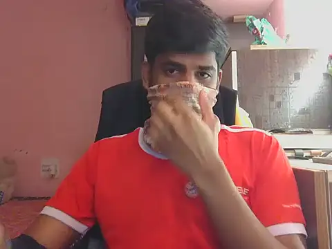 Snapshot of KissesBoyAD chatting on 12, 1, 2026 KissesBoyAD online show from 12, 1, 2026