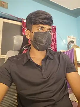 KissesBoyAD online show from 6, 5, 2026