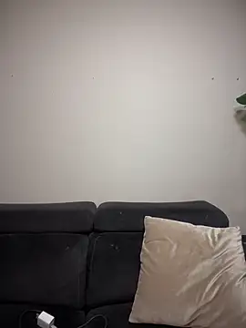 imlindapink online show from 17, 12, 2025