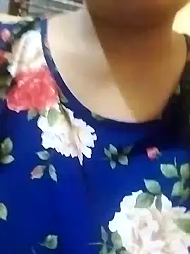 Radhikadavi879 online show from 3, 12, 2024