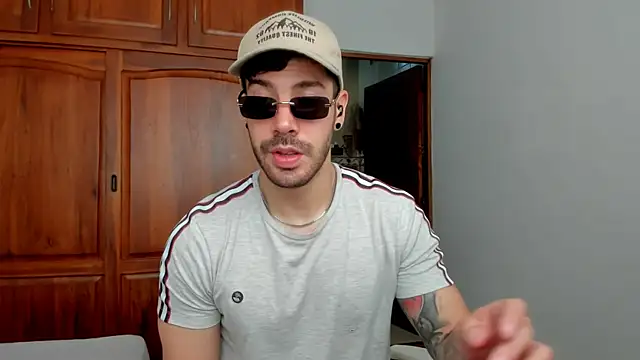 Guyinthemountain online show from 9, 6, 2026