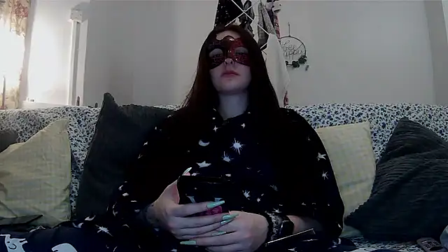 LexiSnowUK online show from 13, 1, 2026