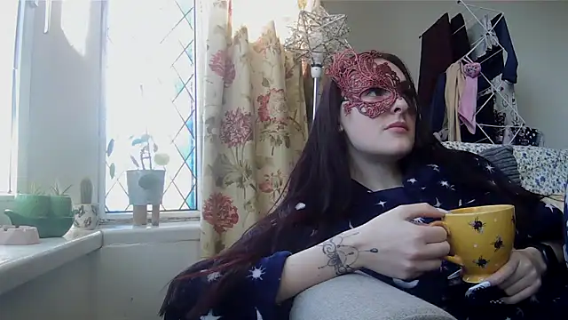 LexiSnowUK online show from 17, 3, 2026