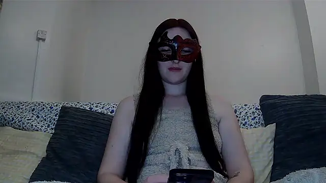 LexiSnowUK online show from 25, 3, 2026