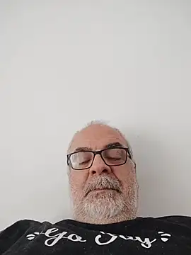 Satiro Sevilla online show from 2, 5, 2026