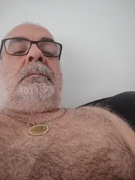 Satiro Sevilla online show from 28, 5, 2026