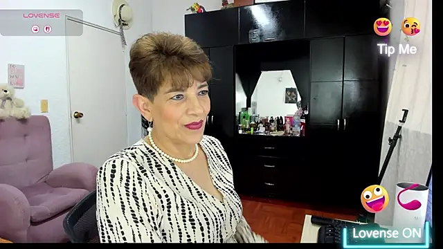 Angelina Stone 65 online show from 19, 11, 2025