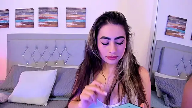 samanthasweeth online show from 13, 3, 2025