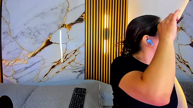 samanthasweeth online show from 11, 9, 2025