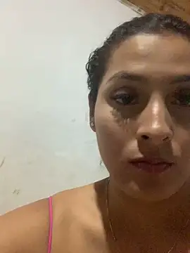 cami leon online show from 2, 1, 2025