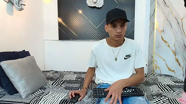 JordanAndAndrew online show from 19, 9, 2025