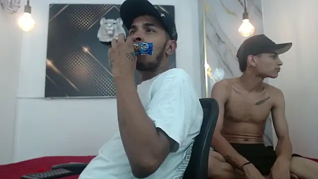 Snapshot of JordanAndAndrew chatting on 15, 1, 2026 JordanAndAndrew online show from 15, 1, 2026