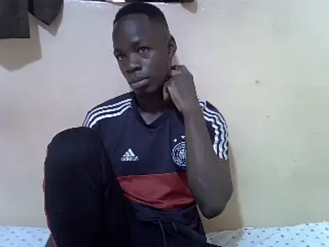 Snapshot of Danton_ chatting on 28, 12, 2024 Danton online show from 28, 12, 2024